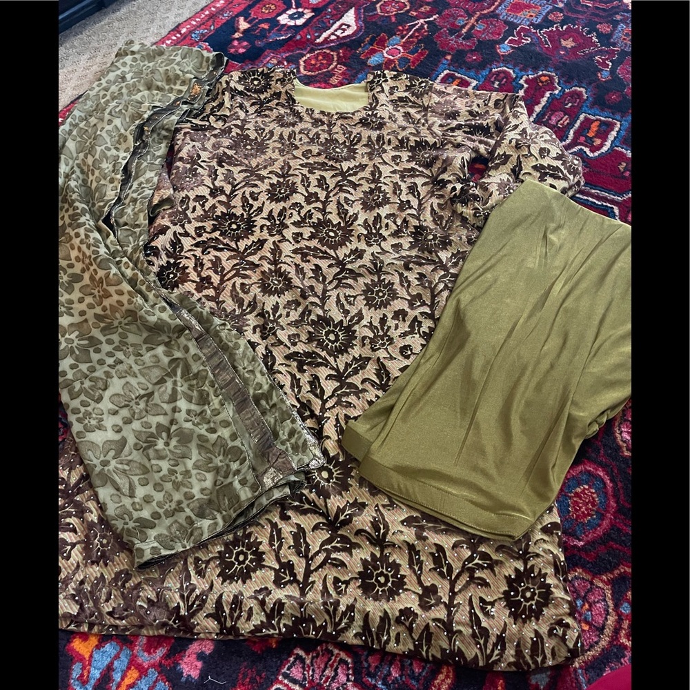 Pakistani Indian dress